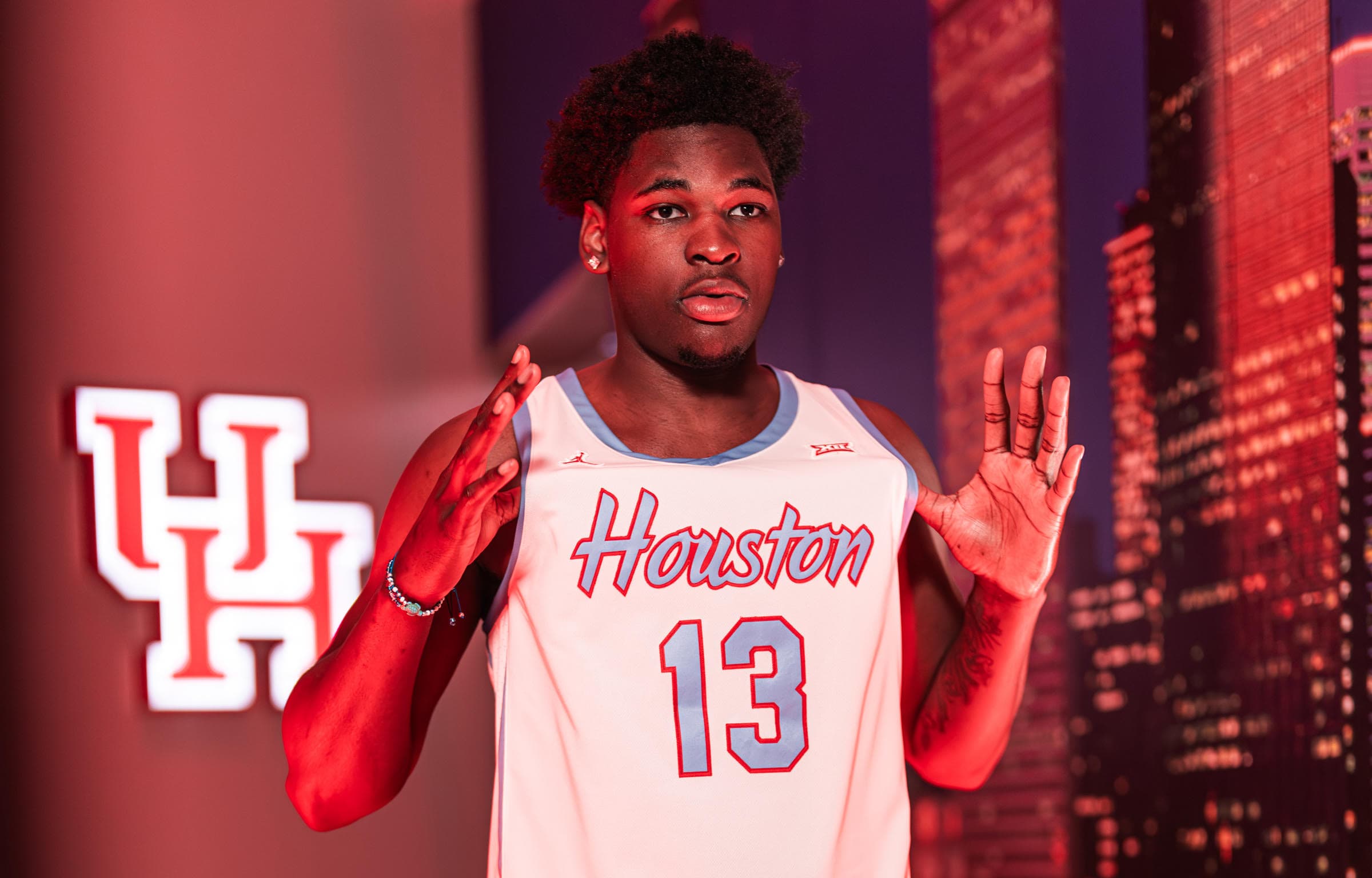 Forward Delrecco Gillespie Joins Houston’s MBB